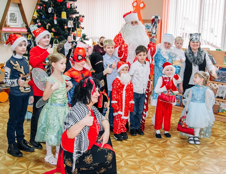 «Праздник ёлки и зимы» в ШМВ