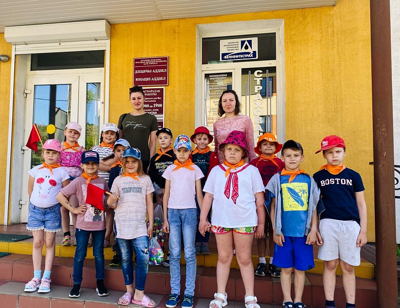 Книга + дети! Летние каникулы в библиотеке