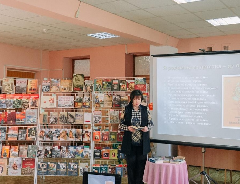 «Мальчик в полосатой пижаме»: книга + кино