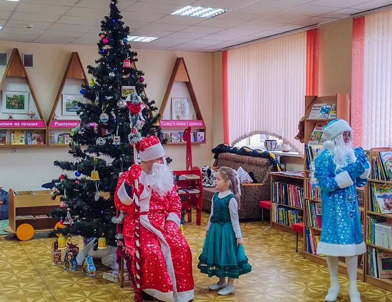 Новогодний утренник в Школе маленьких волшебников