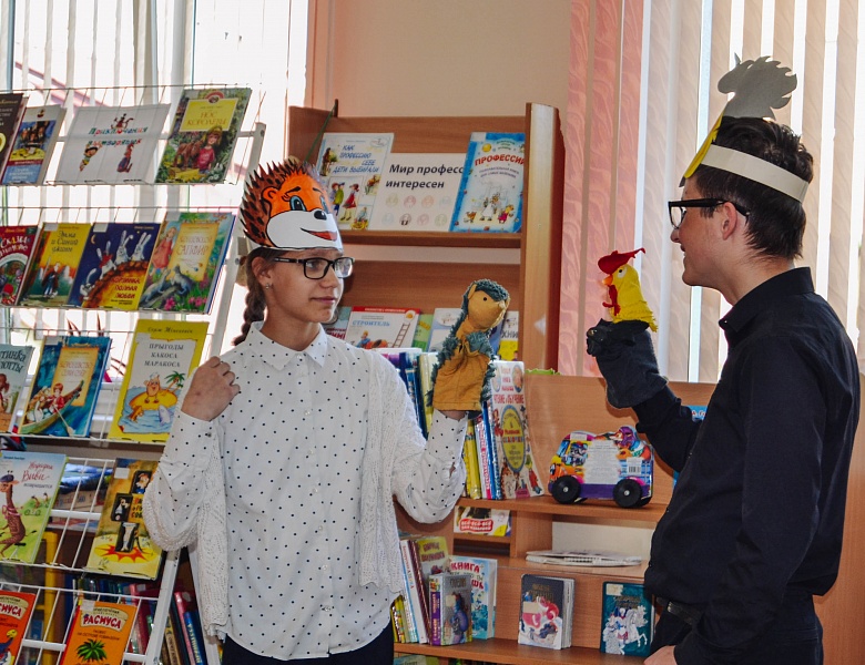 Книжный театр «Спасательный круг»