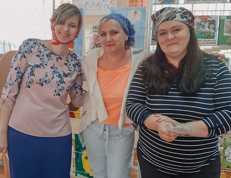 «С книгой дружим всей семьёй»