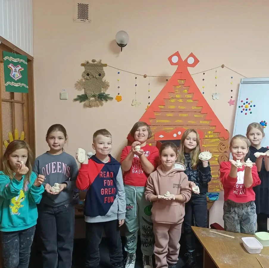 Занятия в Школе маленьких волшебников