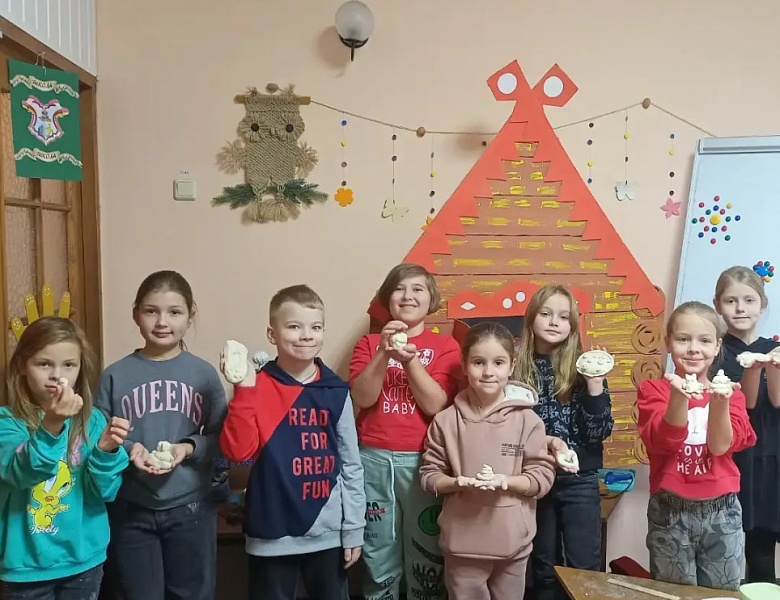 Занятия в Школе маленьких волшебников