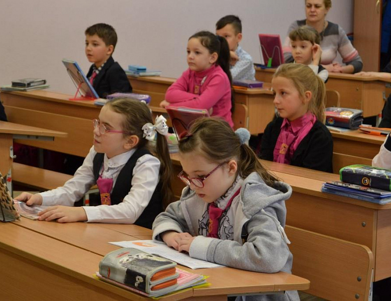 «Библиотека в чемодане» приехала в СШ № 7 г. Бреста!