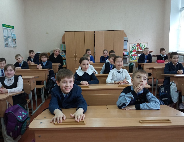 «Чудо-книга» в гостях в СШ № 13