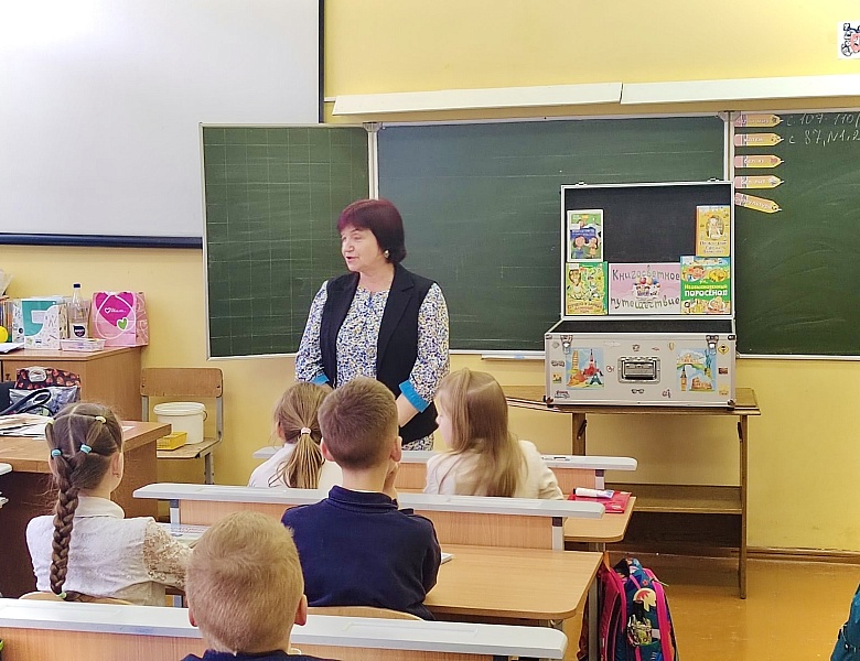 Путешествие проекта «Библиотеки в чемодане» продолжается: подведение итогов в ГУО «Средняя школа № 13 г. Бреста имени В.И. Хована»