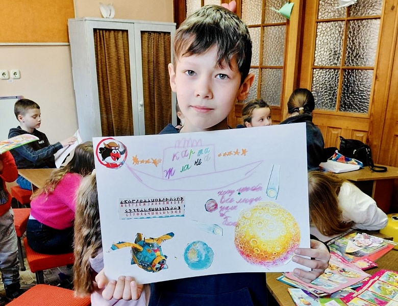 Волшебные приключения в библиотеке: журналы, мечты и творчество