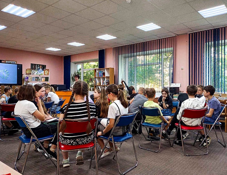 Летние каникулы в юношеском отделе