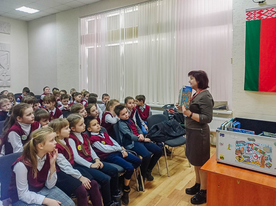 «Книгосветное путешествие» проекта «Библиотека в чемодане» продолжается!