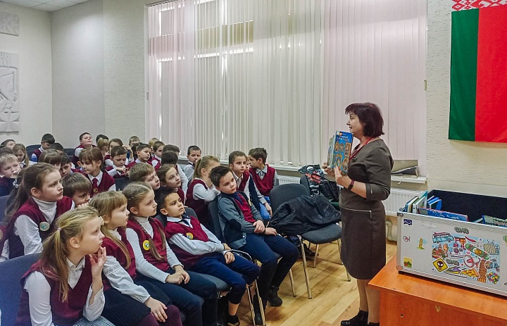 «Книгосветное путешествие» проекта «Библиотека в чемодане» продолжается!