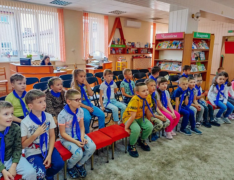 Лучшие каникулы — каникулы в библиотеке!