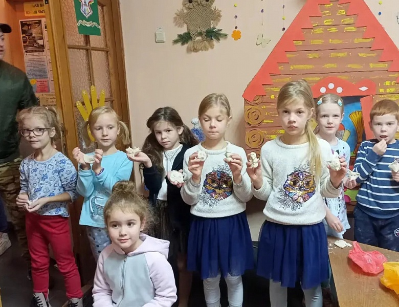 Занятия в Школе маленьких волшебников