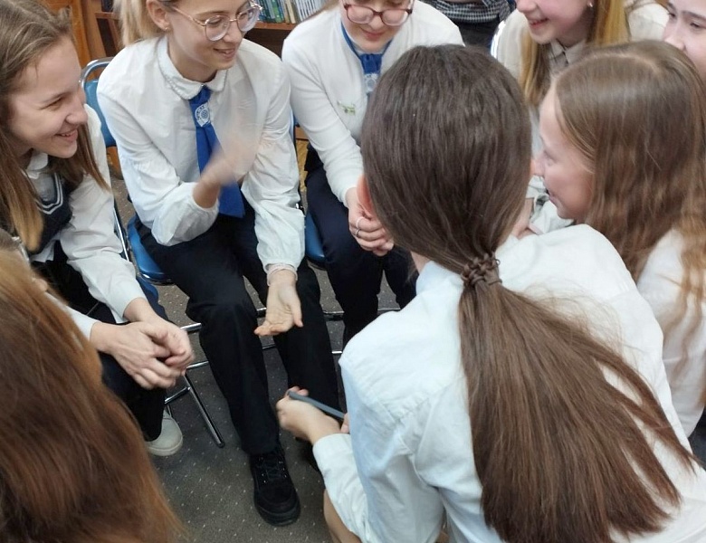 Литературная игра «Поэзия – музыка слов»