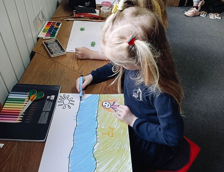 «Мы встречаем лето»