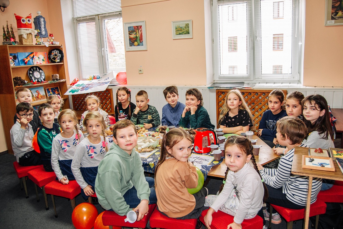 «День матери»