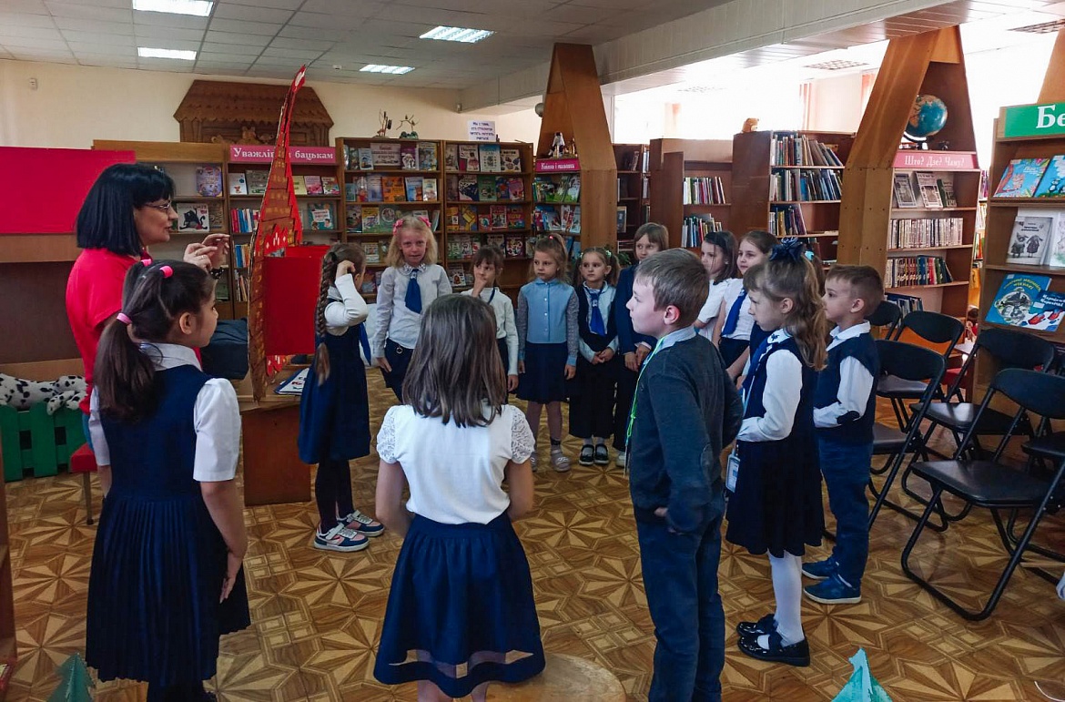 Посвящение первоклассников в читатели