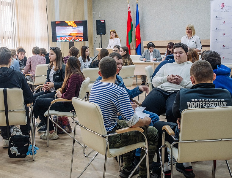 Цикл встреч ко Дню Победы и 80-летию освобождению Беларуси от немецко-фашистских захватчиков