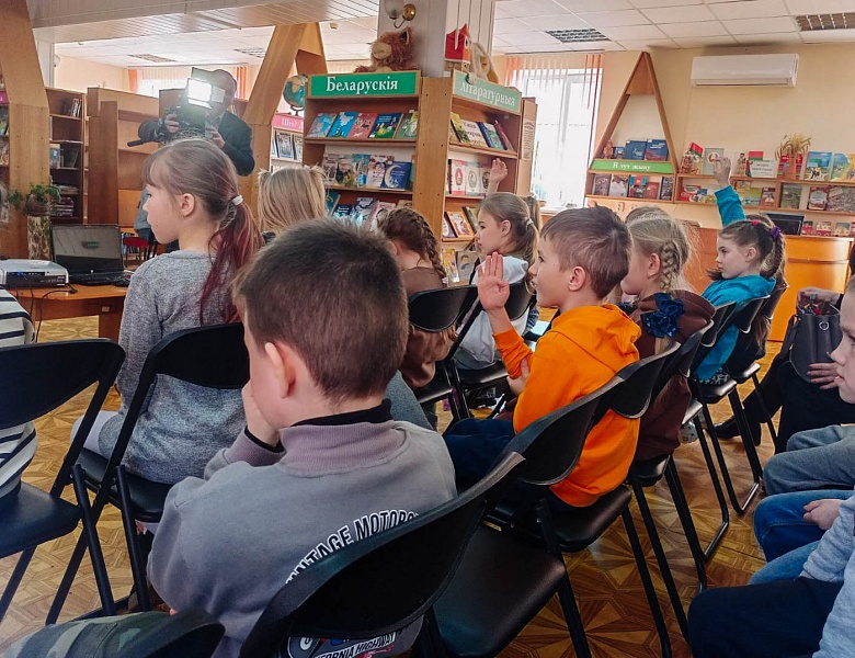 Встреча с Татьяной Демидович в детском отделе