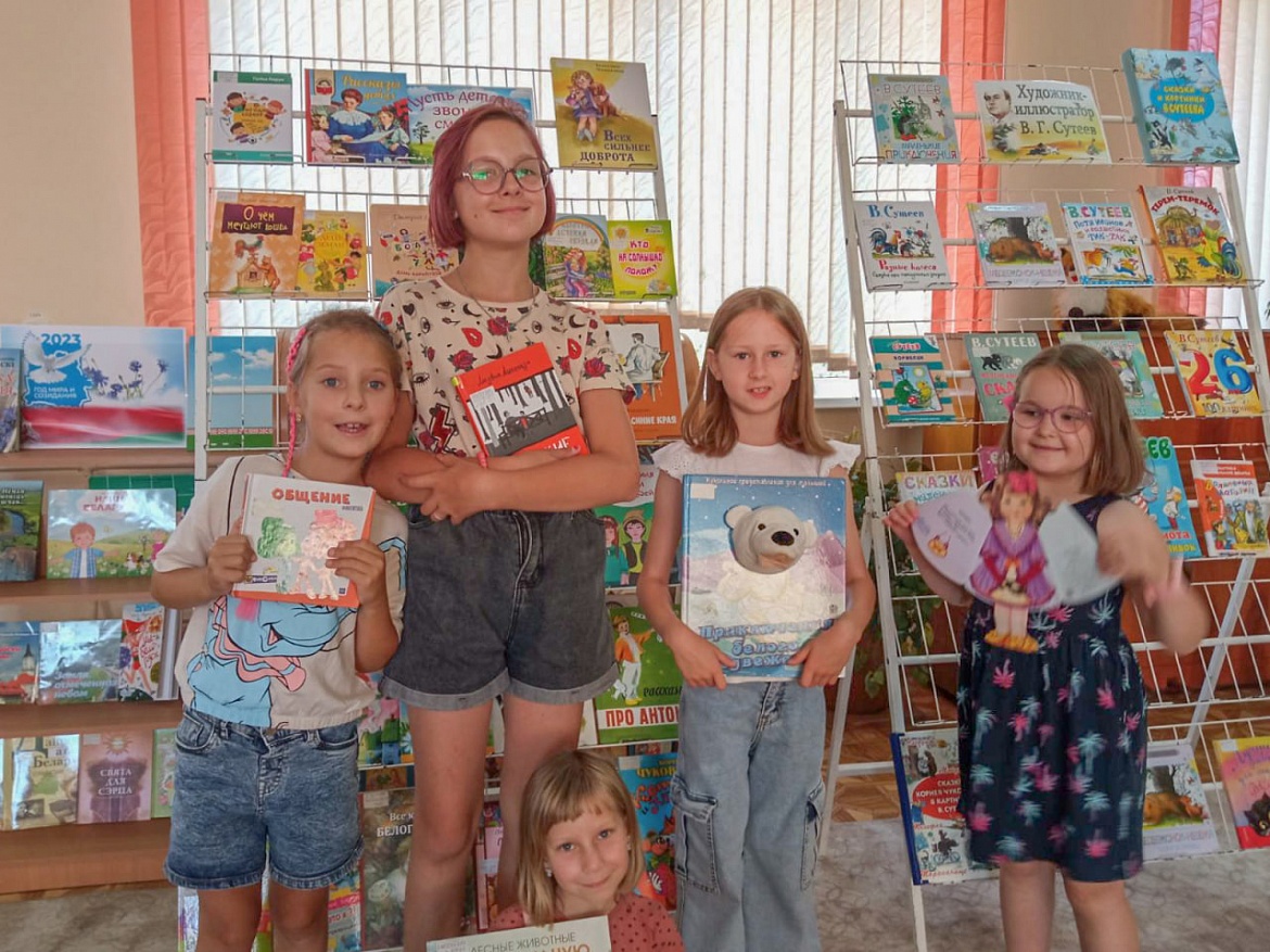 «Нью-Тон» в гостях у книг