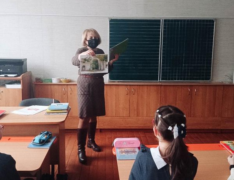  «Библиотека в чемодане» в СШ № 31