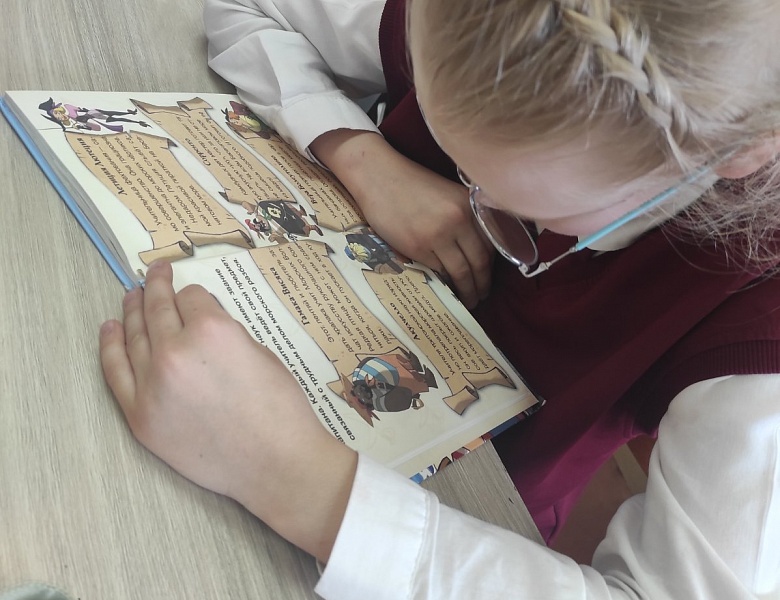 «Библиотека в чемодане» в агрогородке Клейники