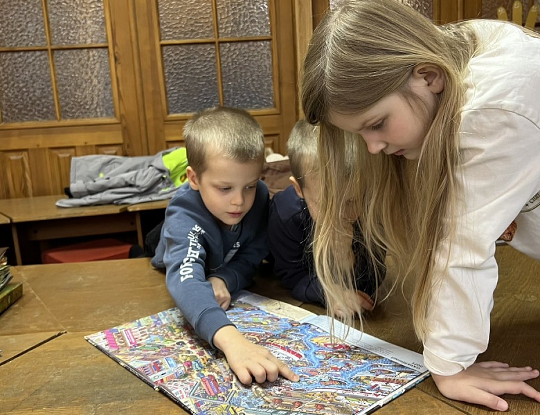 День книг–открытий в Школе Маленьких Волшебников