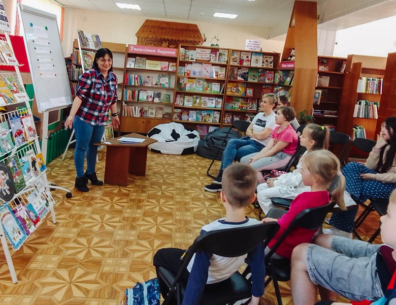 Познавательный час «В мире интересных профессий»