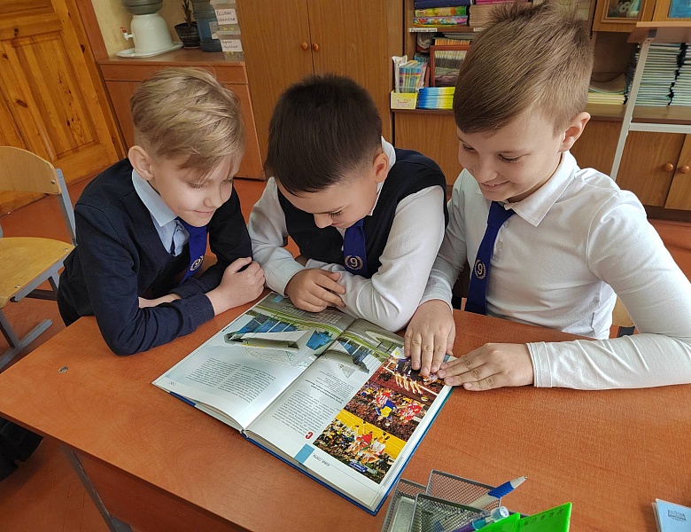 Познавательный час «О тебе, мой город Брест»