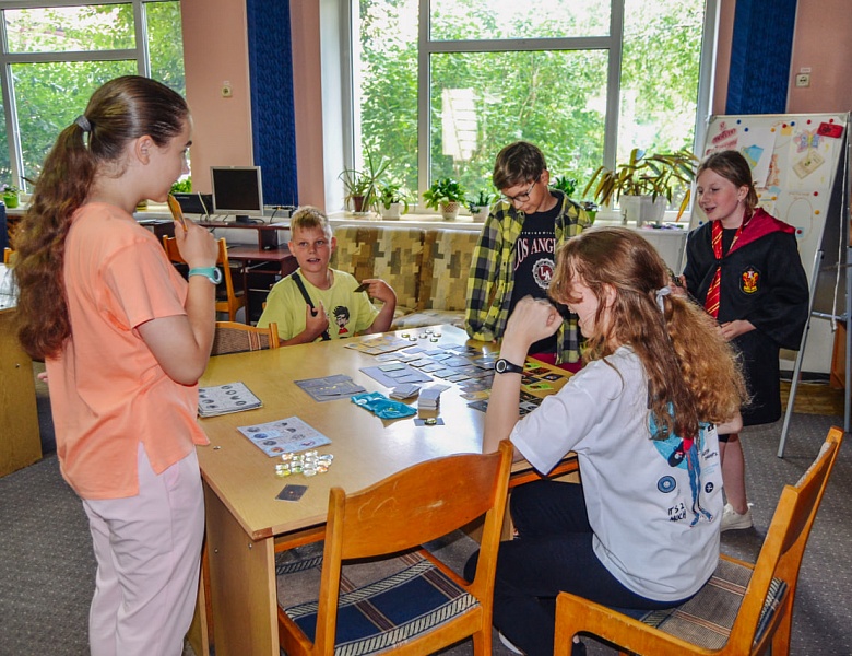 Сыграем в «Книгаполию»?