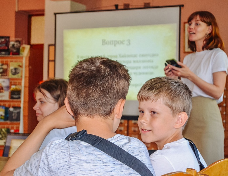 Насыщенный июнь в юношеском отделе