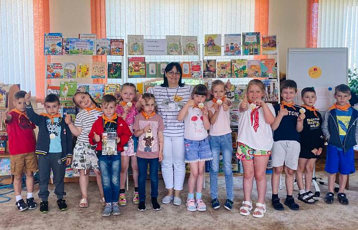 Книга + дети! Летние каникулы в библиотеке