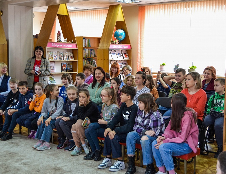 Открытие Недели детской и юношеской книги «Дорогами книги к миру добра»
