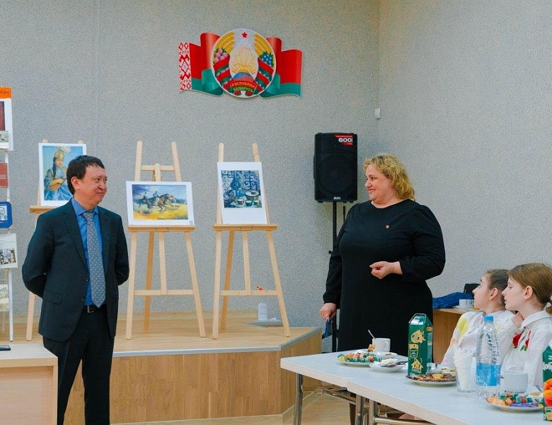 «Казахстан: знакомый и незнакомый»: первая встреча проекта «Через книгу к миру и созиданию»