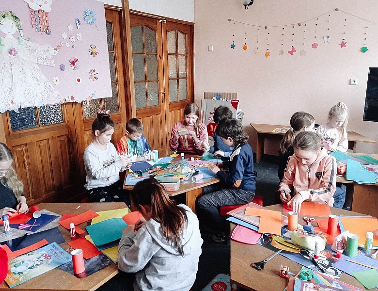 День космонавтики в Школе маленьких волшебников