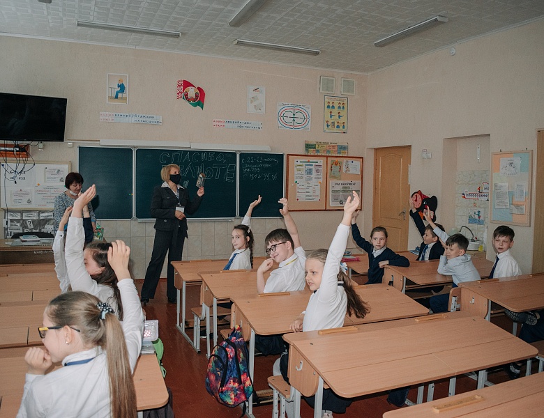  «Библиотека в чемодане» в СШ № 13 им. В. И. Хована