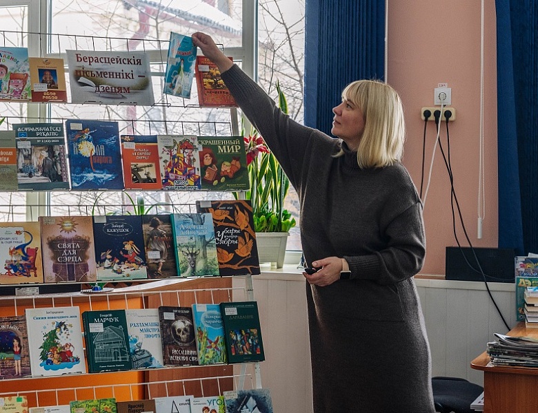 Праект «#1РЕГИОН В ЛИЦАХ. ДЕТСКИЕ ВОПРОСЫ — ВЗРОСЛЫЕ ОТВЕТЫ»: сустрэча з Таццянай Дземідовіч