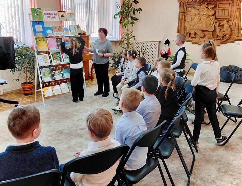 Первоклассники в мире литературы