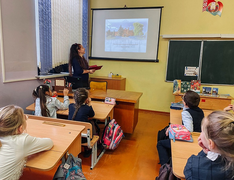 Познавательный час «Мой любимый город»