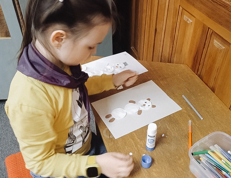 Летом с книгой я дружу!