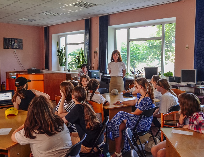 Насыщенный июнь в юношеском отделе