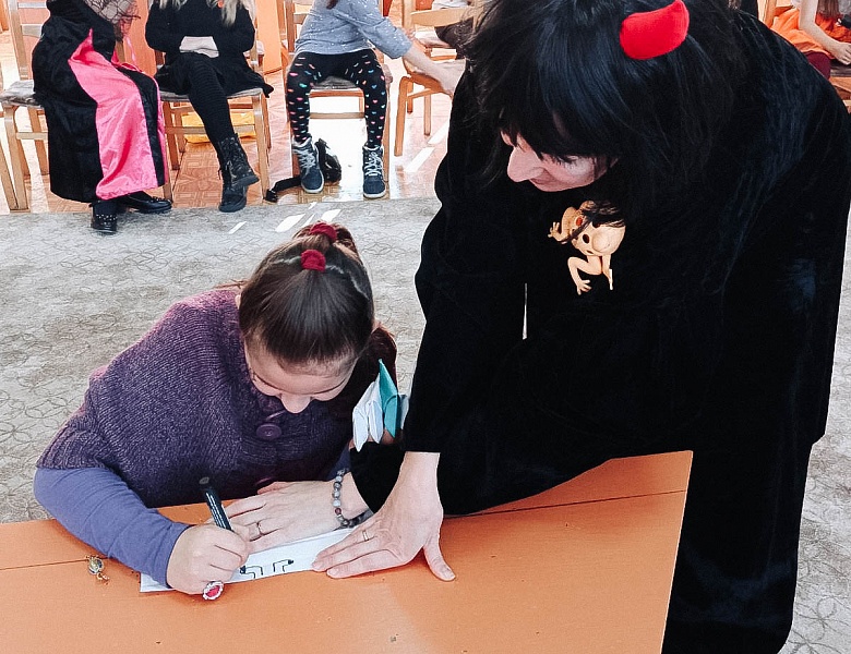 Хэллоуин в Школе маленьких волшебников