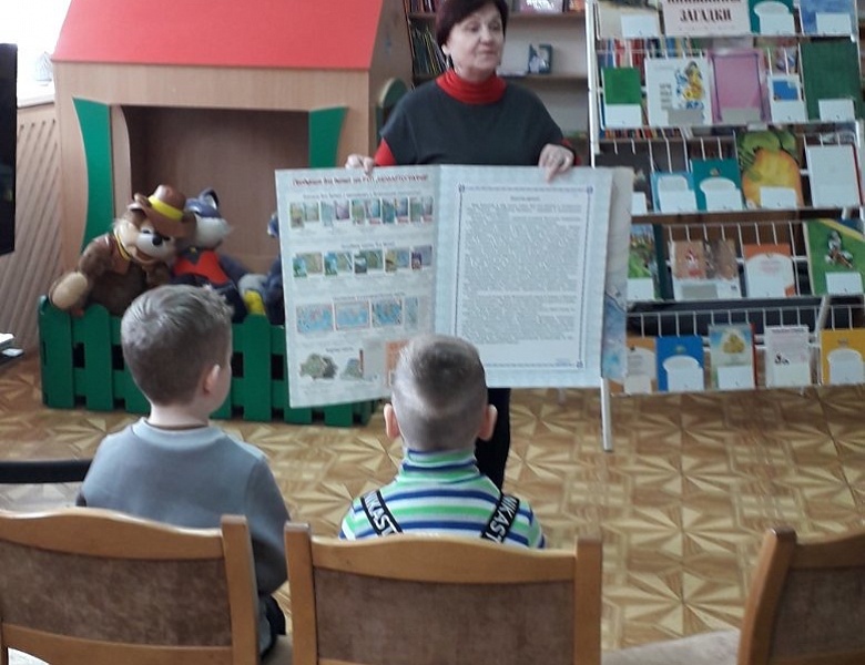 Маленькие читатели покоряют библиотеку