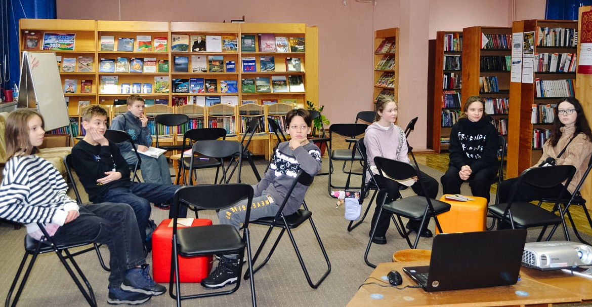 Интеллектуальная игра «Детектив идёт по следу»