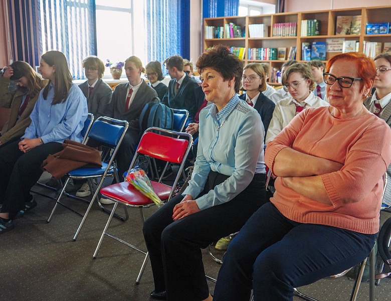 Янина Малинчик в гостях у юношеского отдела!