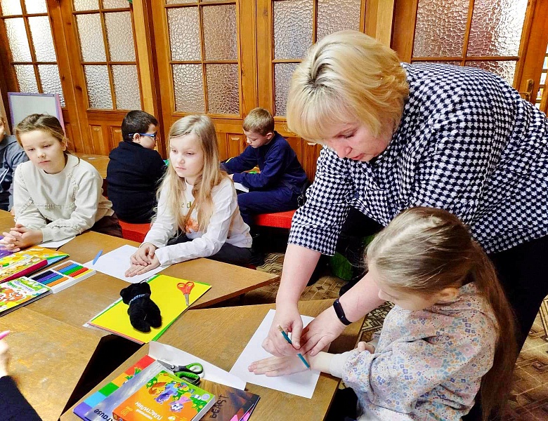 Литературный круиз «В гостях у Деда Мороза из Беловежской пущи»