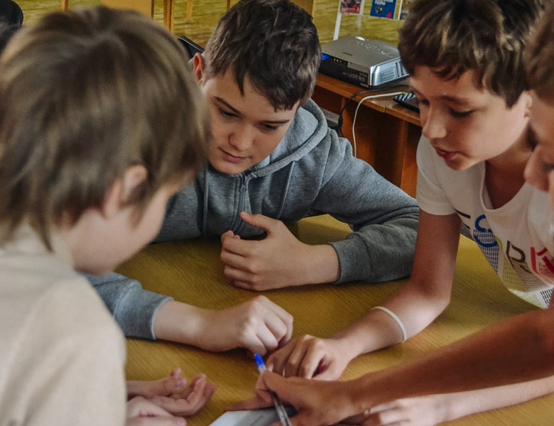 Насыщенный июнь в юношеском отделе