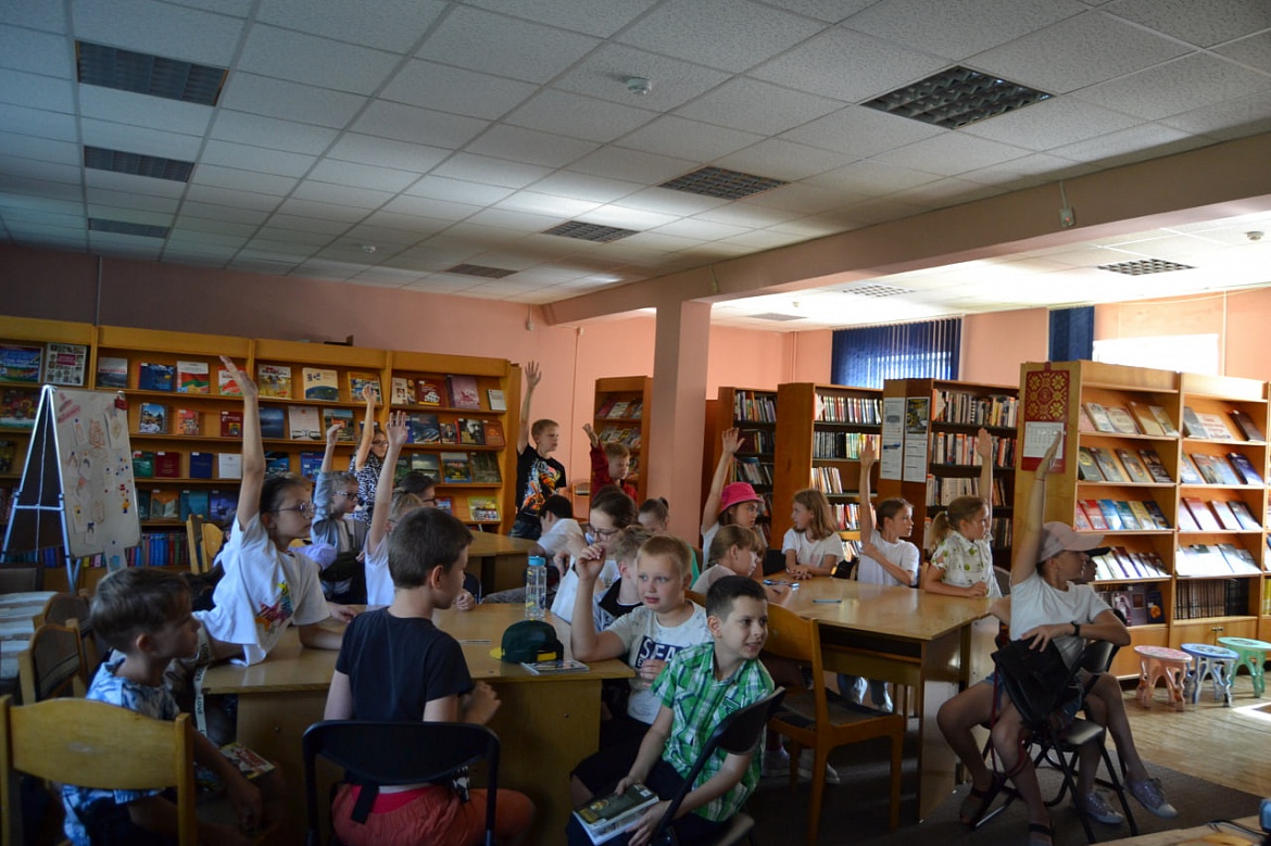 Гульня «Сваімі словамі»