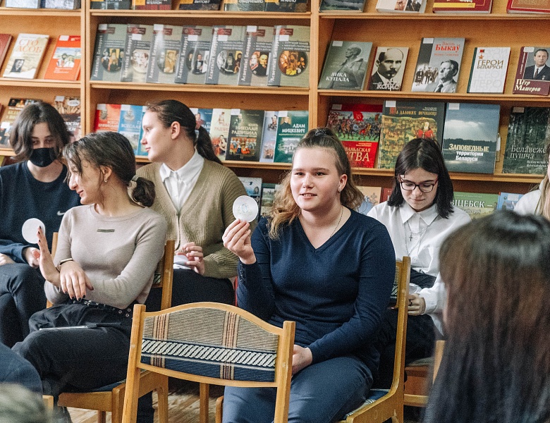 «Мир особого детства»: презентация уголка инклюзивной литературы