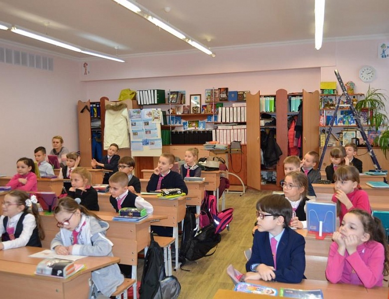 «Библиотека в чемодане» приехала в СШ № 7 г. Бреста!